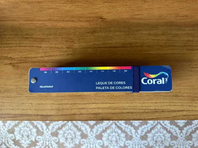 Leque de cores Coral Tintas 2079 cores.