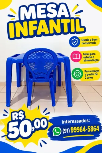 Mesa com cadeiras infantil