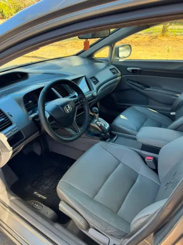 Honda Civic Sedan LXS 1.8/1.8 Flex 16V Aut. 4P 2009