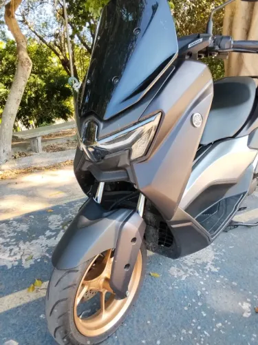 Nmax 160 2025 baixo km novinha !