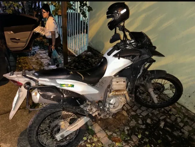 Vendo moto excelente
