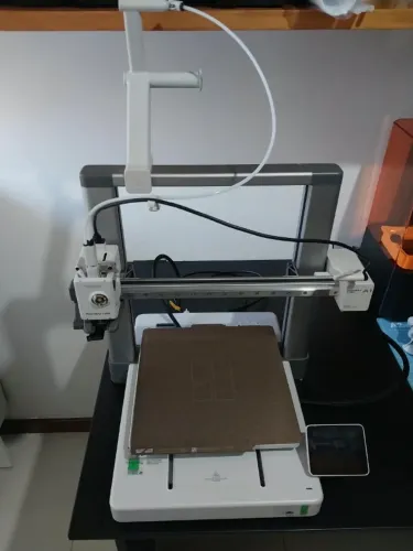 Impressora Bambu Lab A1 3D - Pouquíssimo uso - Excelente estado