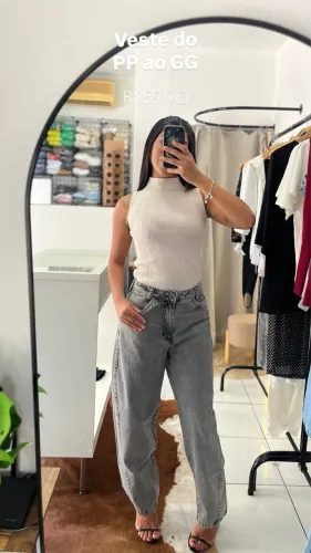Blusa de Tricot R$12,00 reais 