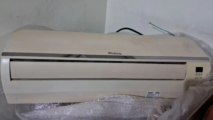 Vendo ar condicionado Philco 220W
