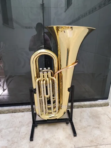 Tuba 3/4 Eagle TUB-670 Sib - Laqueada R$7.500 - Aceito trocas - Parcelo 21x cartão