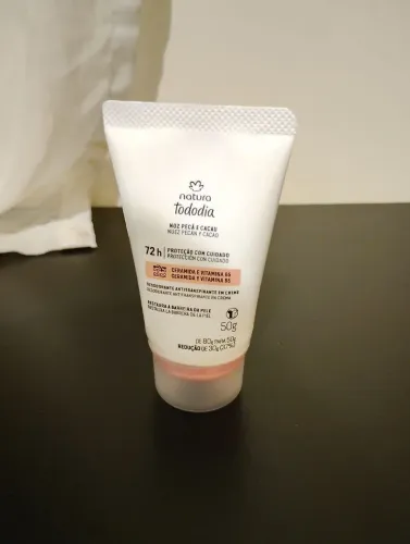 Natura Desodorante Antitranspirante em Creme Feminino Noz Pecã