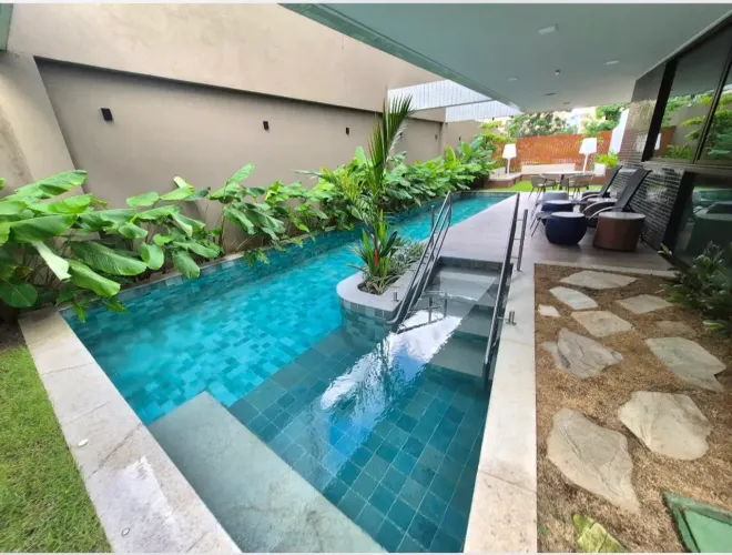 Alugo flat novo em Casa Forte, 35 m2, 1 quarto, 1 vaga. Recife-PE