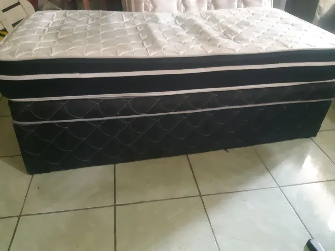 Cama solteiro com cochao