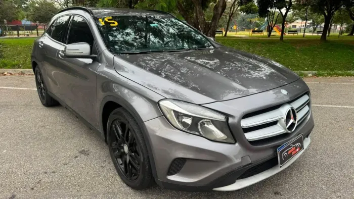 Mercedes-Benz GLA 200 Adv. 1.6/1.6 TB 16V Flex Aut. 2015