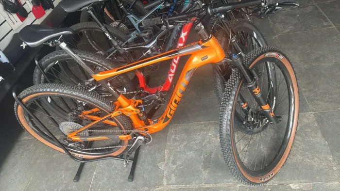Bicicleta giant tamanho 19