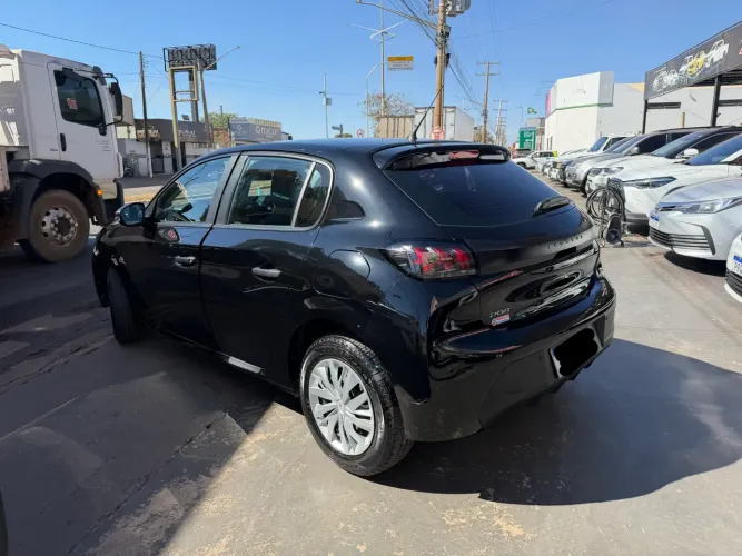 Peugeot 208 Like 1.0 Flex 6V 5P Mec. 2024