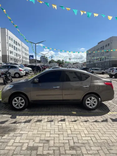 Nissan Versa SL 1.6 16V Flex Fuel 4P Mec. 2013