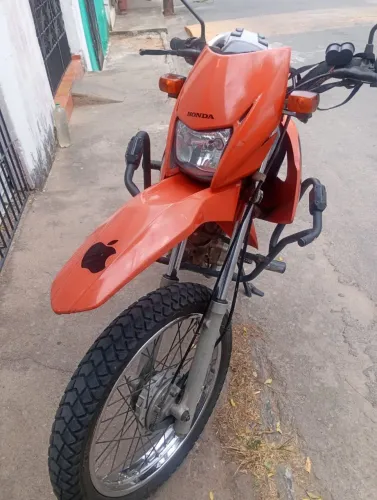 Moto bros conservada 2011 conservada vender ou trocar em uma 2023 dou a volta