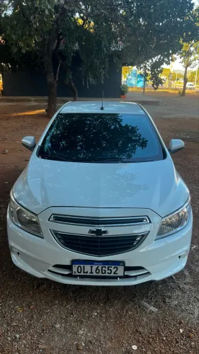 Chevrolet Onix Hatch LT 1.0 8V Flex Power Mec. 4P 2013