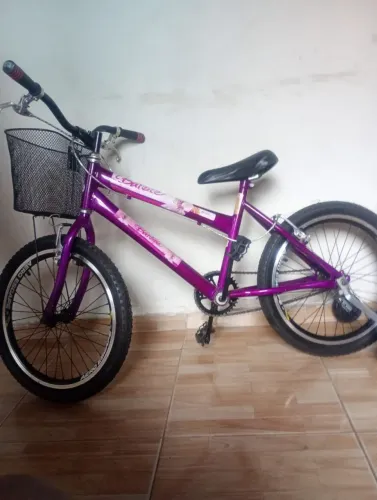 Bicicleta feminina infantil