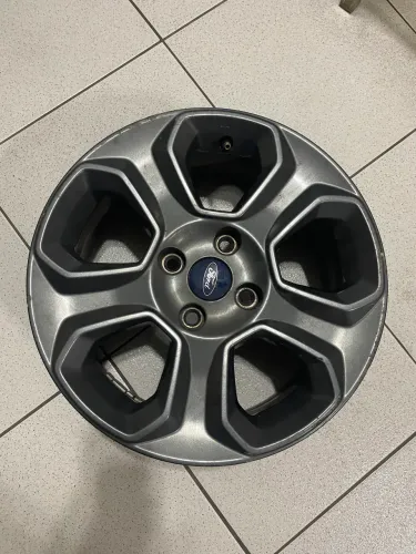 UMA roda Ecosport