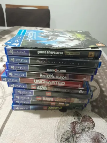 Jogos ps4 pouco uso