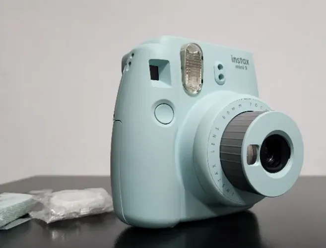 Câmera Fujifilm Instax Mini 9 Azul