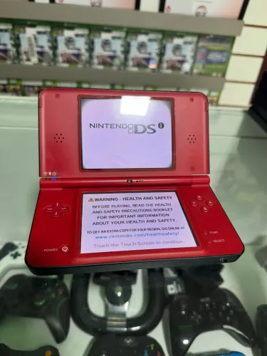 Nintendo DS XL