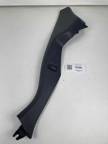 Acabamento Lateral Banco Polo Sedan Lado Esquerdo Branco