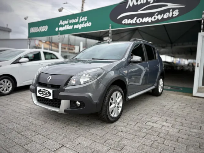Renault Sandero Stepway Hi-flex 1.6 16V 5P Aut. 2014
