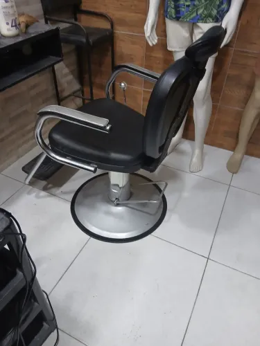 Cadeira de barbearia profissional