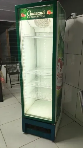 Freezer expositor