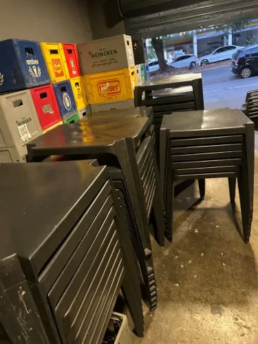 Vendo bar completo para retirar