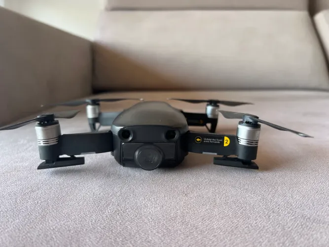 DRONE DJI SUPER OPORTUNIDADE. NÃO VENDO SÓ BATERIA OU PEÇAS 