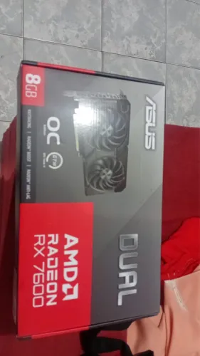 Placa de Vídeo Asus RX 7600 EVO OC