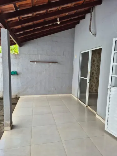 Alugo casa térrea em Condomínio San marino com 02 quartos em Parque das nações