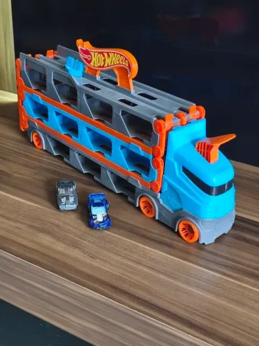Caminhão Hot Wheels Transportador 