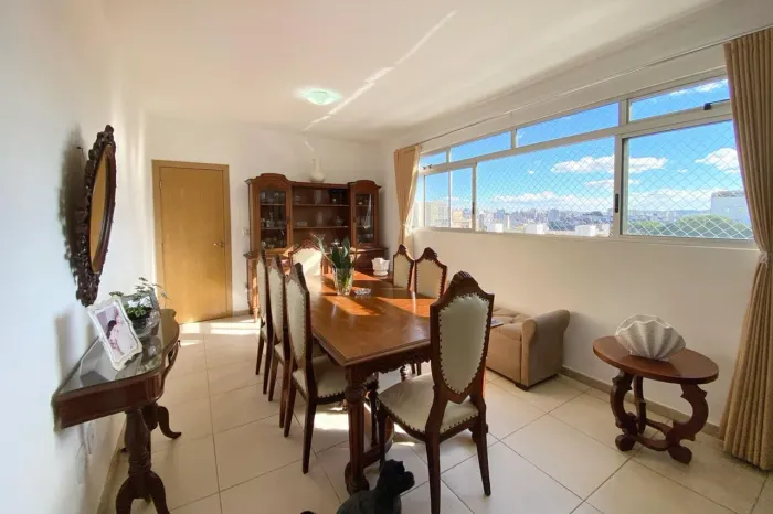 Apartamento à Venda - Colégio Batista, 3 Quartos, 80 m2