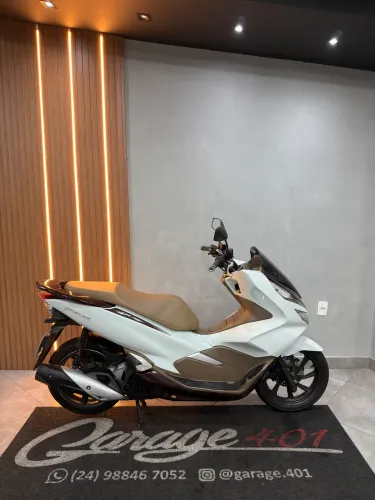 PCX 159 DLX 2021