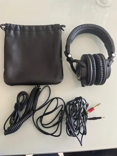 Fone de Ouvido Audio Technica ATH-M50x