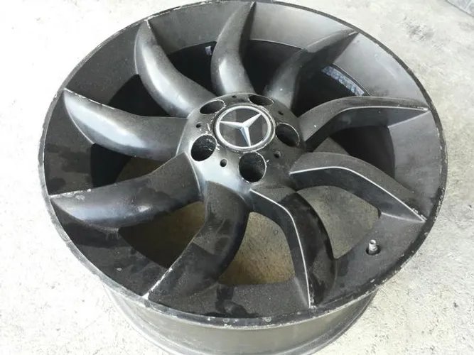 Roda aro 18 AMG Preta duas talas maklaren Mercedes 5X112 jogo taluda