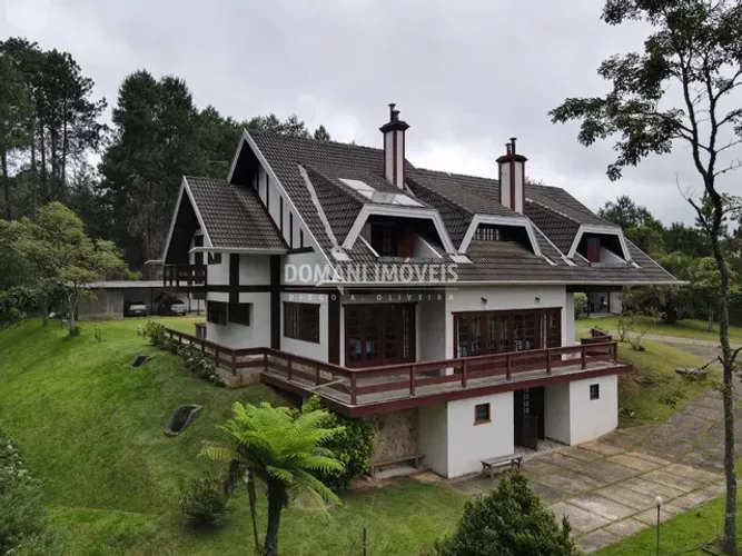 Pousada Exclusiva com Amplo Terreno à Venda na Região do Toriba - Campos do Jordão/SP