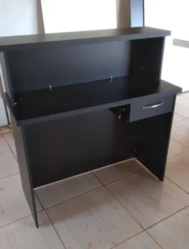 Balcão/caixa/recepção/atendimento