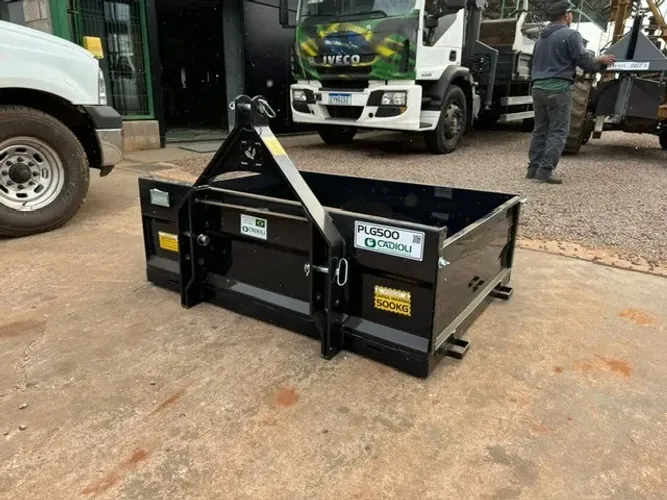 Plataforma Traseira com Guarda Nova 