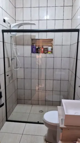 Box de vidro para banheiro com porta de correr