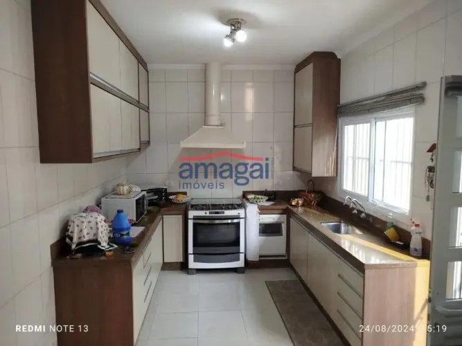 Vende casa térrea no Cidade Jardim