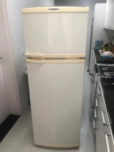 Vendo Geladeira Duplex Brastemp