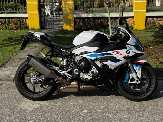BMW S1000RR M 2024 - Baixo km