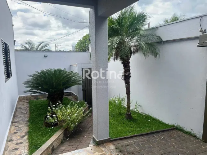 Casa à venda, 3 quartos, Cidade Jardim - Uberlândia/MG - Rotina Imobiliária