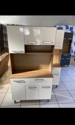 Armário de Cozinha Simples