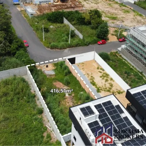 Terreno próximo da faculdade CATHEDRAL