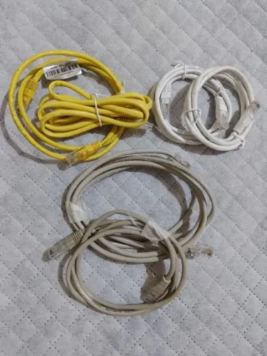 Cabos de Rede Internet RJ45 entre 1m e 1,8m Usados para Equipamentos