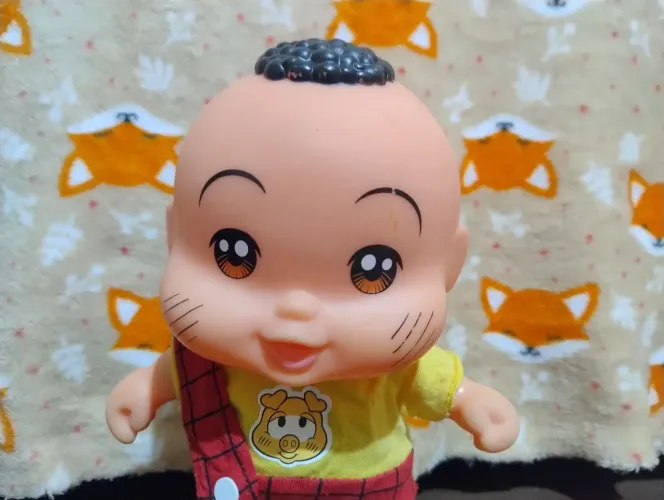 Boneco do Cascão Baby turma da Monica falar canta 