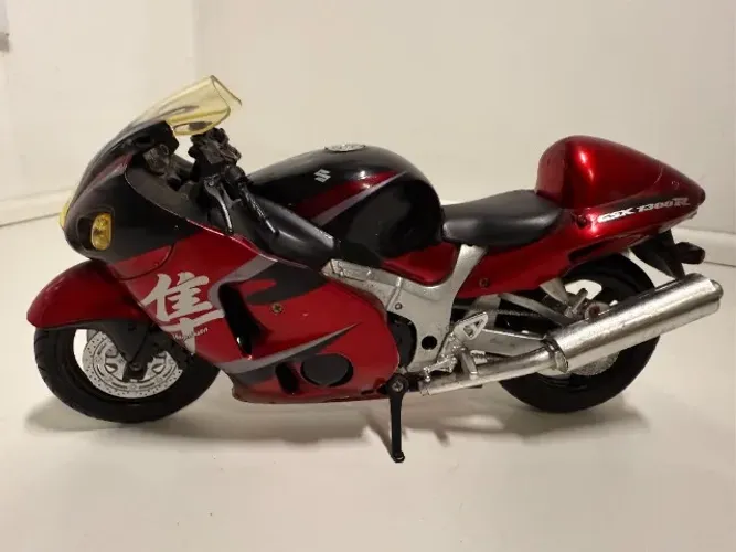 Moto Hayabusa GSX 1300R