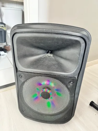 Caixa de som amplificada TRC com bluetooth 